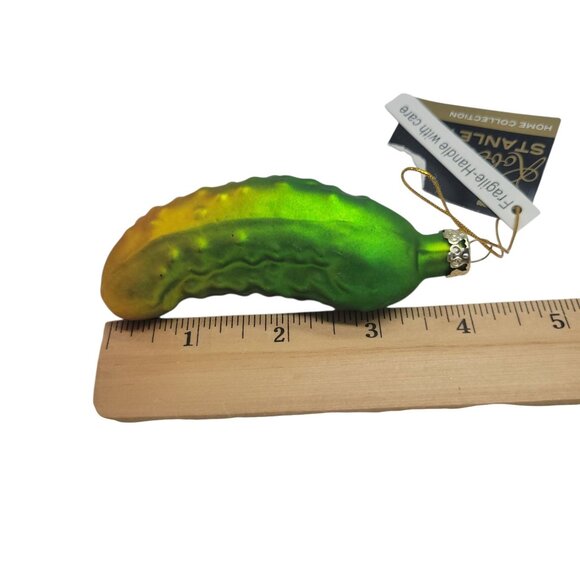 Robert Stanley Glass Pickle Ornament Christmas Tree Decoration Holiday - Picture 2 of 7